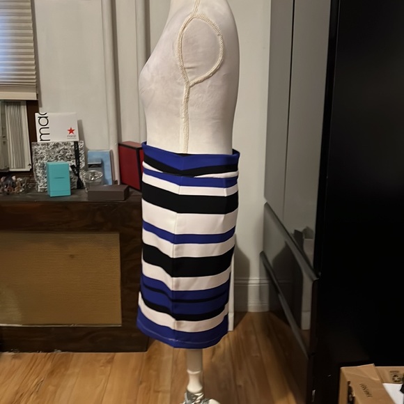 🆑FINAL PRICE‼️ Kardashian Kollection blue white and black striped pencil skirt - Picture 2 of 3